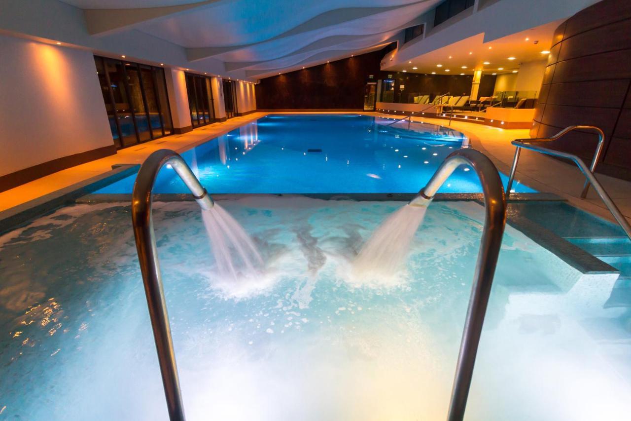 The Mere Golf Resort & Spa Екстер'єр фото