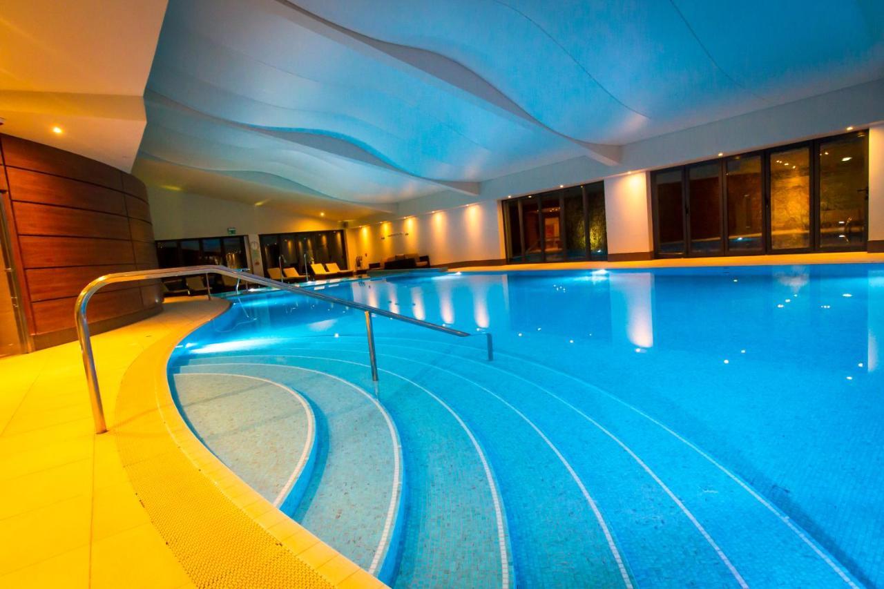 The Mere Golf Resort & Spa Екстер'єр фото