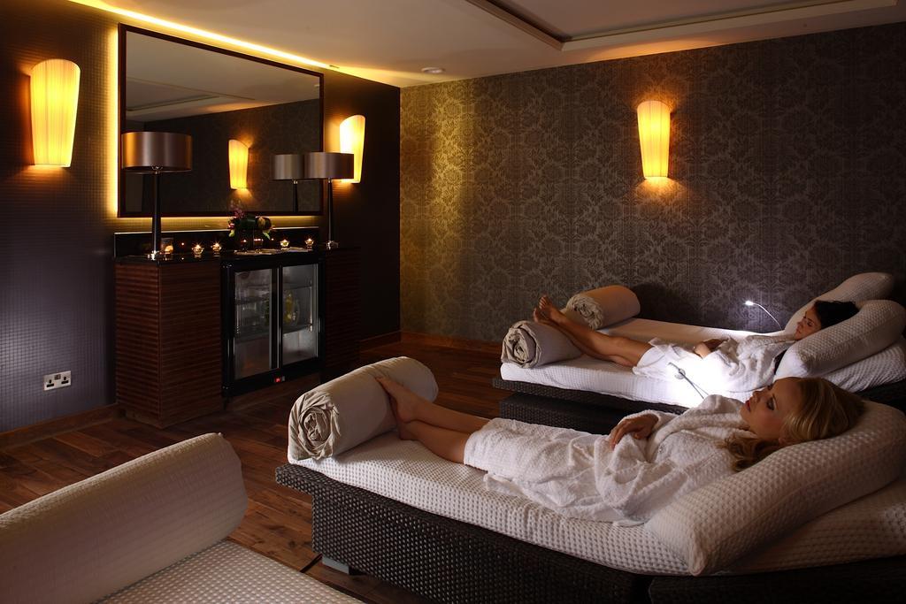 The Mere Golf Resort & Spa Екстер'єр фото