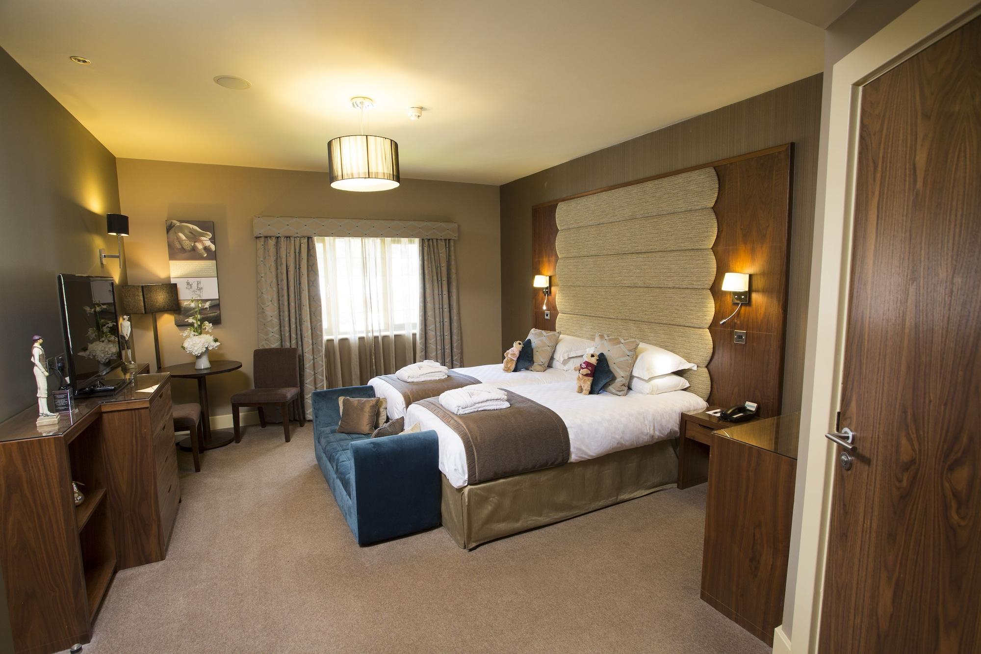 The Mere Golf Resort & Spa Екстер'єр фото