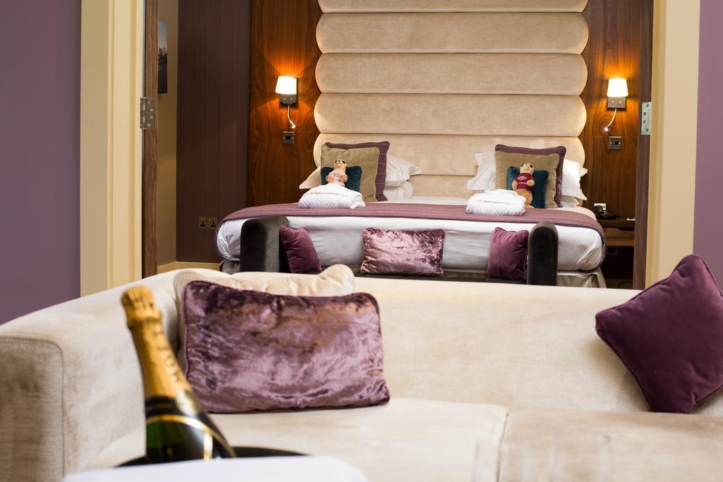 The Mere Golf Resort & Spa Екстер'єр фото